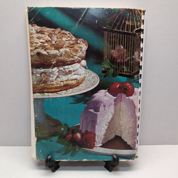 Favorite Recipes From Pentecostal Church Ladies Desserts Cookbook Alabama - Picture 2 of 10